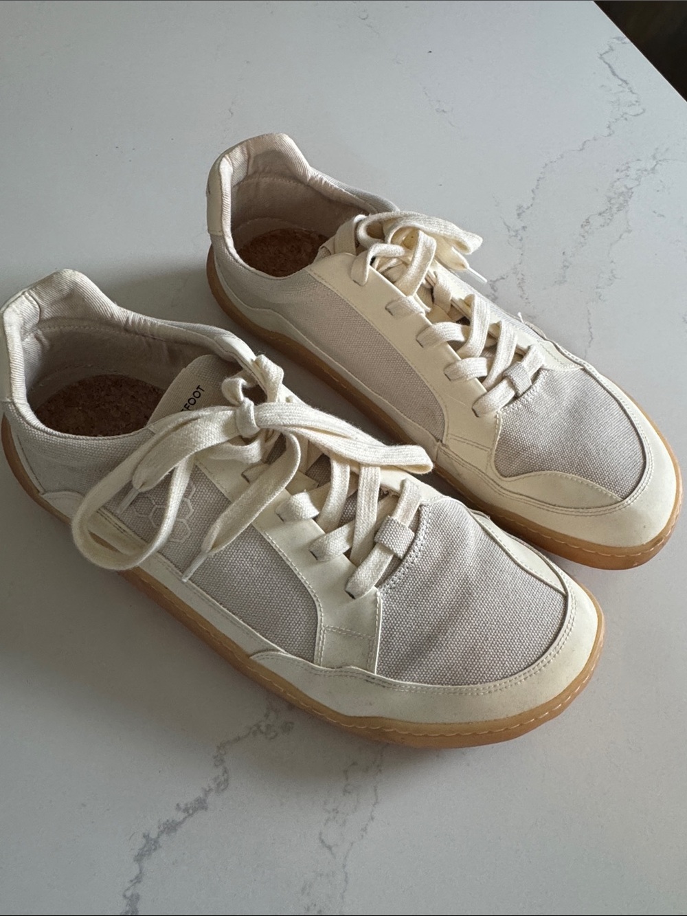 Vivo Barefoot Gum bottom Canvas Sneakers